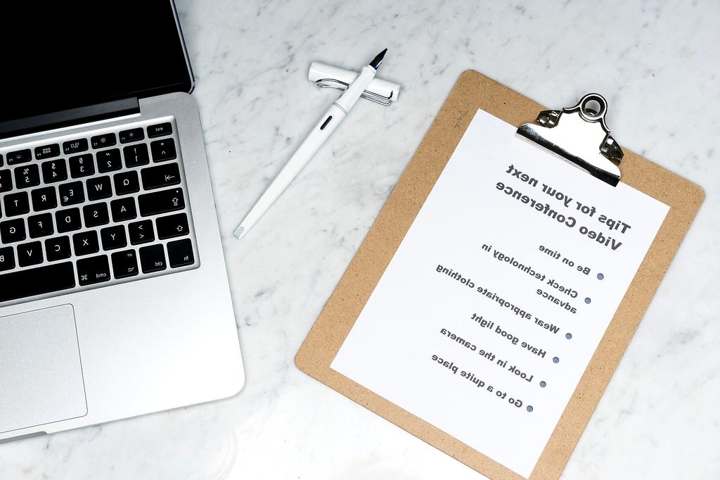 Instant messaging platform with team chat